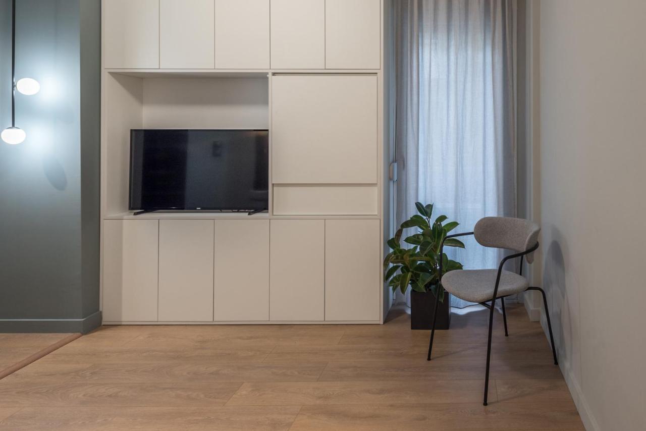 Breen, Nilie Hospitality Mgmt * Θεσσαλονίκη